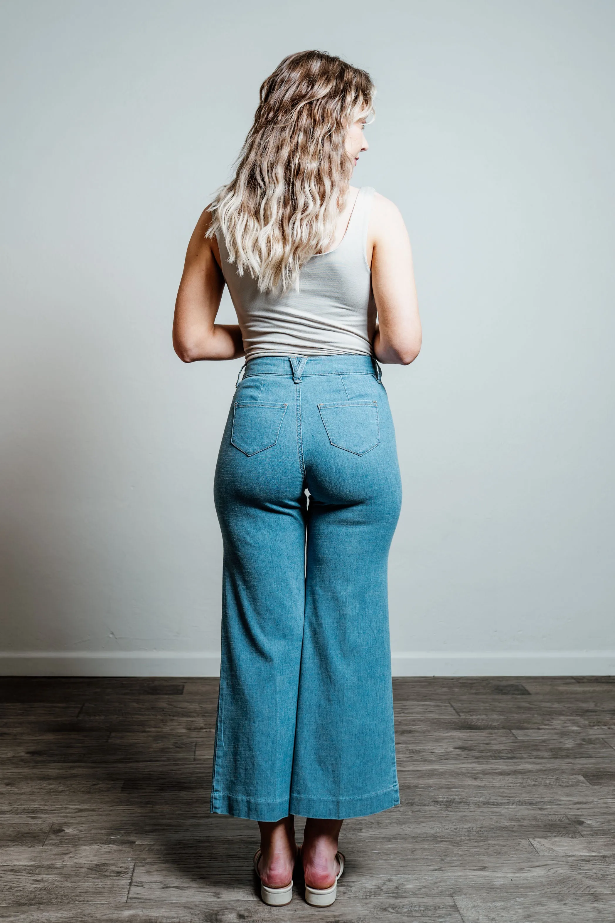 Annabelle Wide Leg Crop