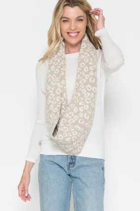 Capture Me Infinity Leopard Scarf
