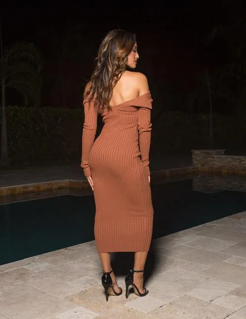Carmen - Breezing Through Midi Dress