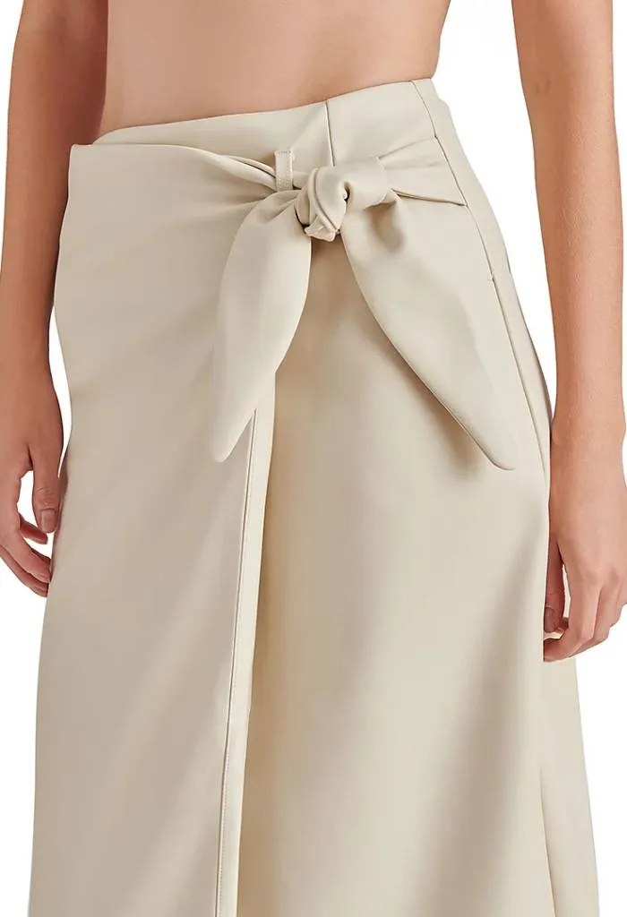 Navia Skirt-Bone