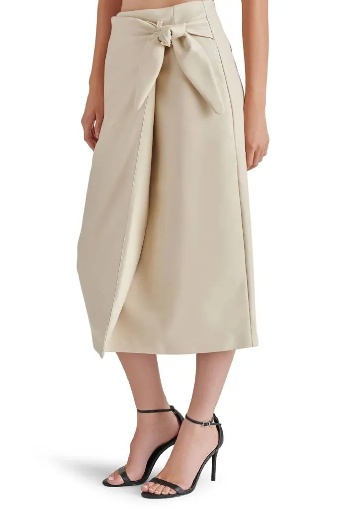 Navia Skirt-Bone