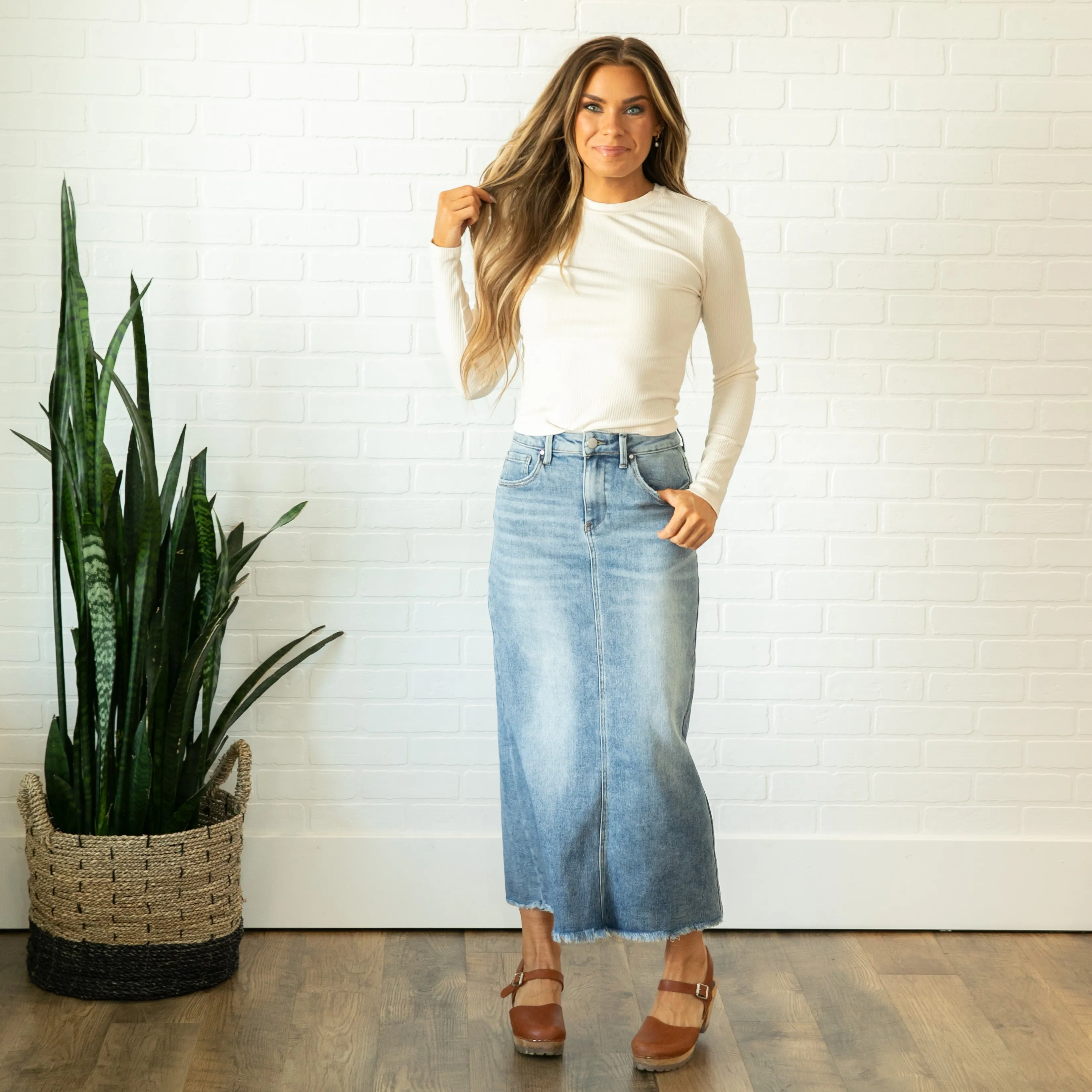 Risen High Rise Frayed Long Pencil Skirt