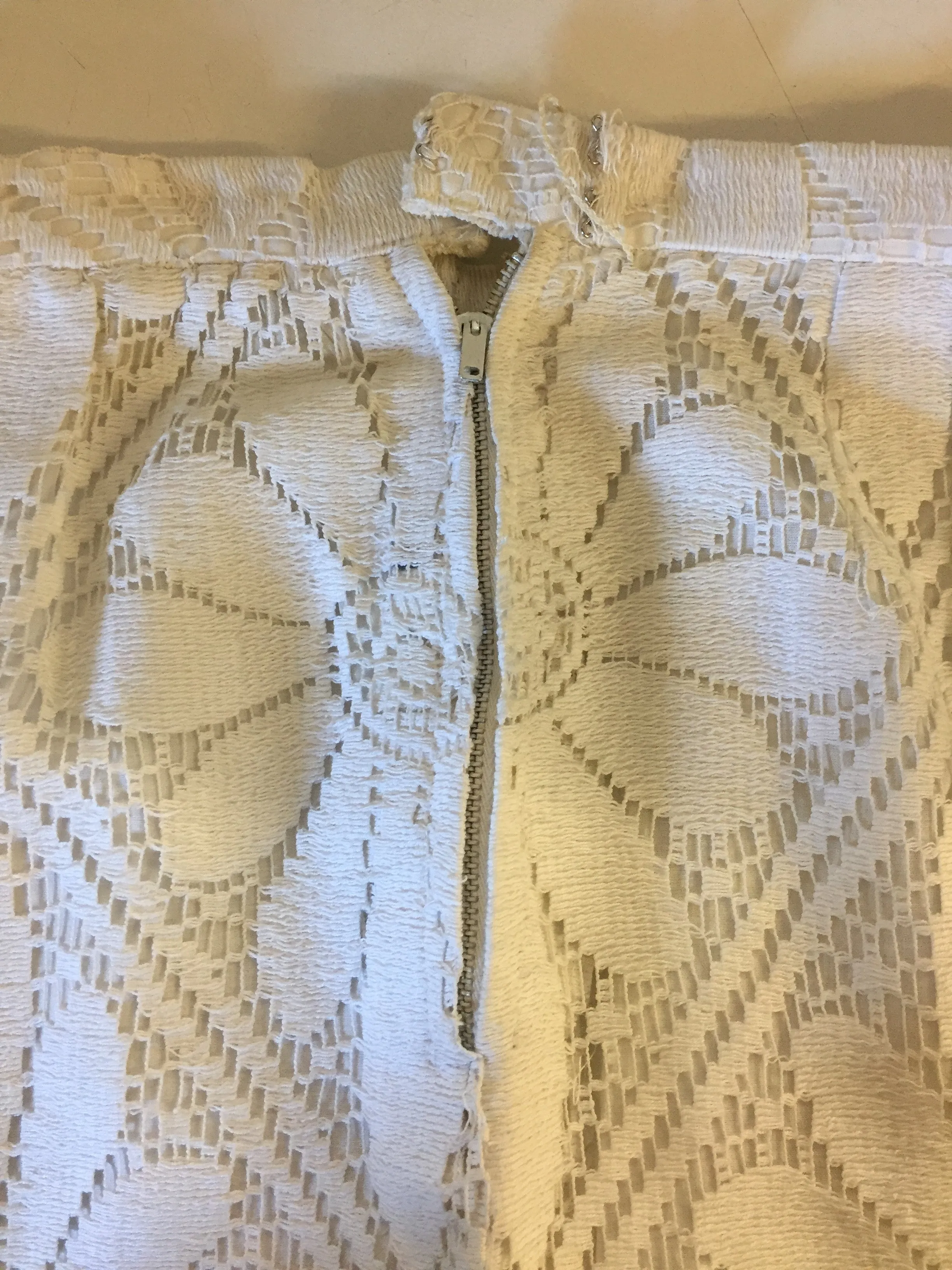Vintage 1960's '70's White Wiggle Skirt Floral Patterned Overlay Mini