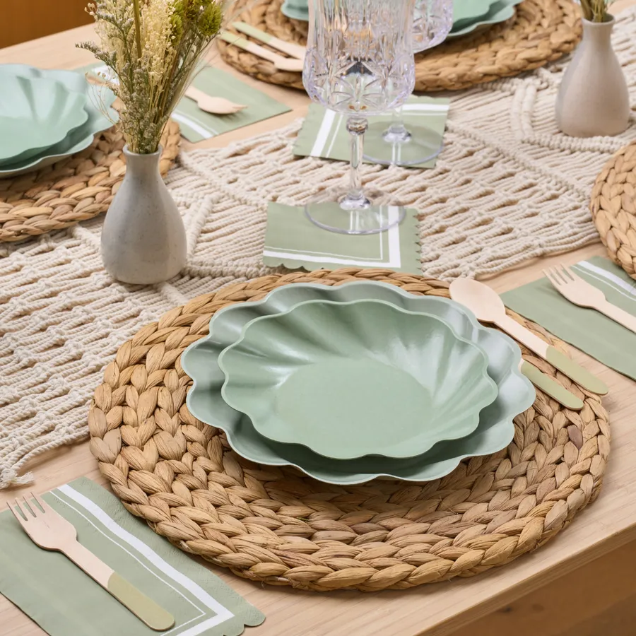 Wavy Eco Sage Plates