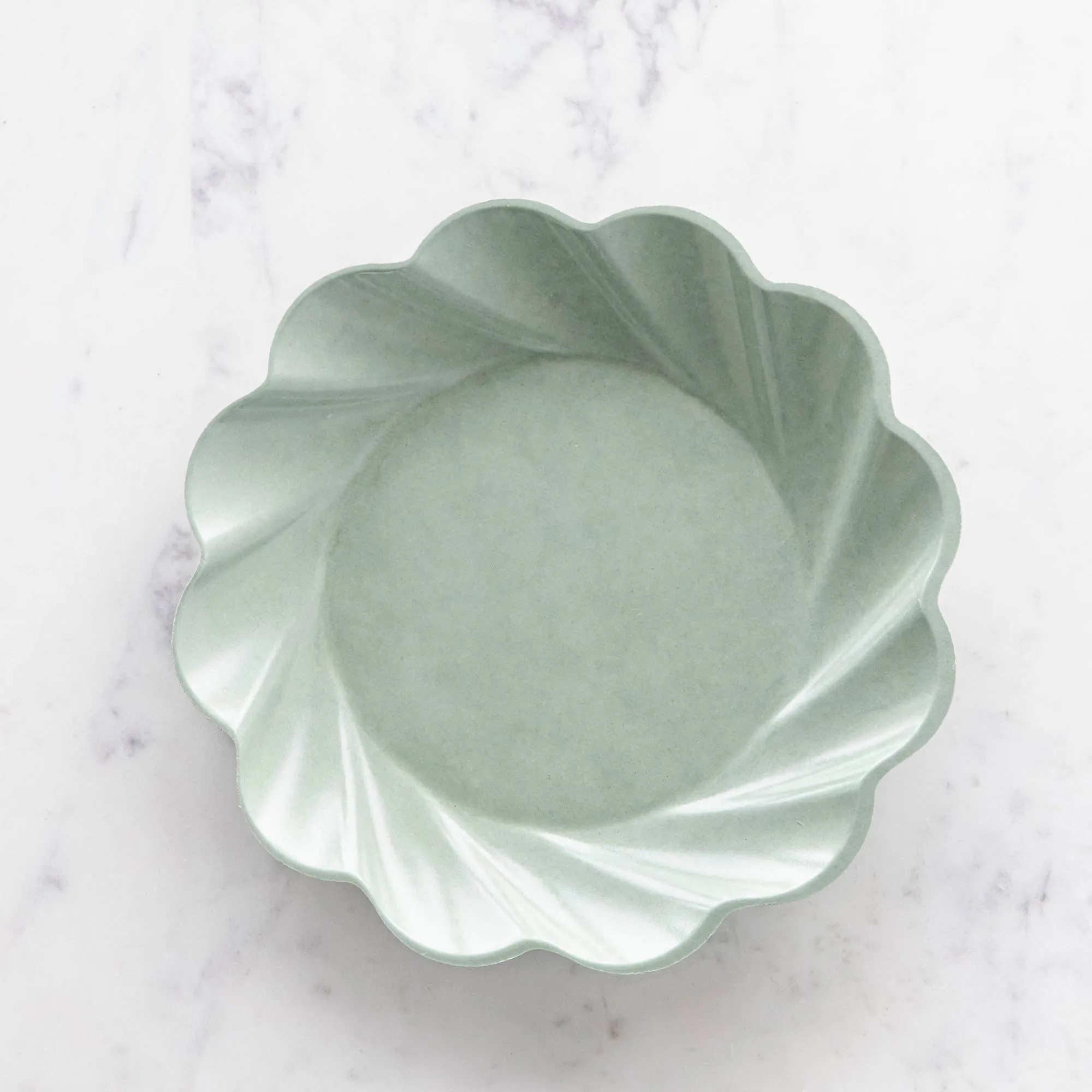 Wavy Eco Sage Plates